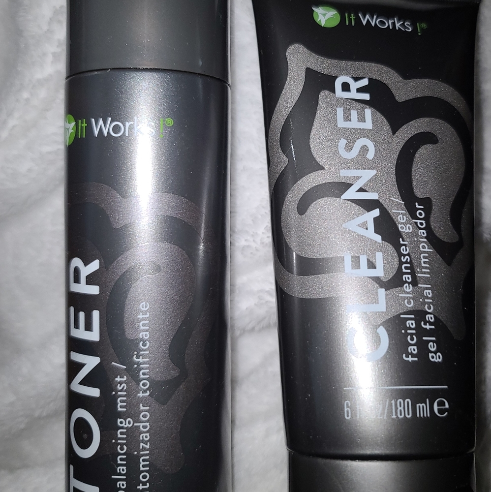 *SOLD*It Works! Facial Cleanser and Toner